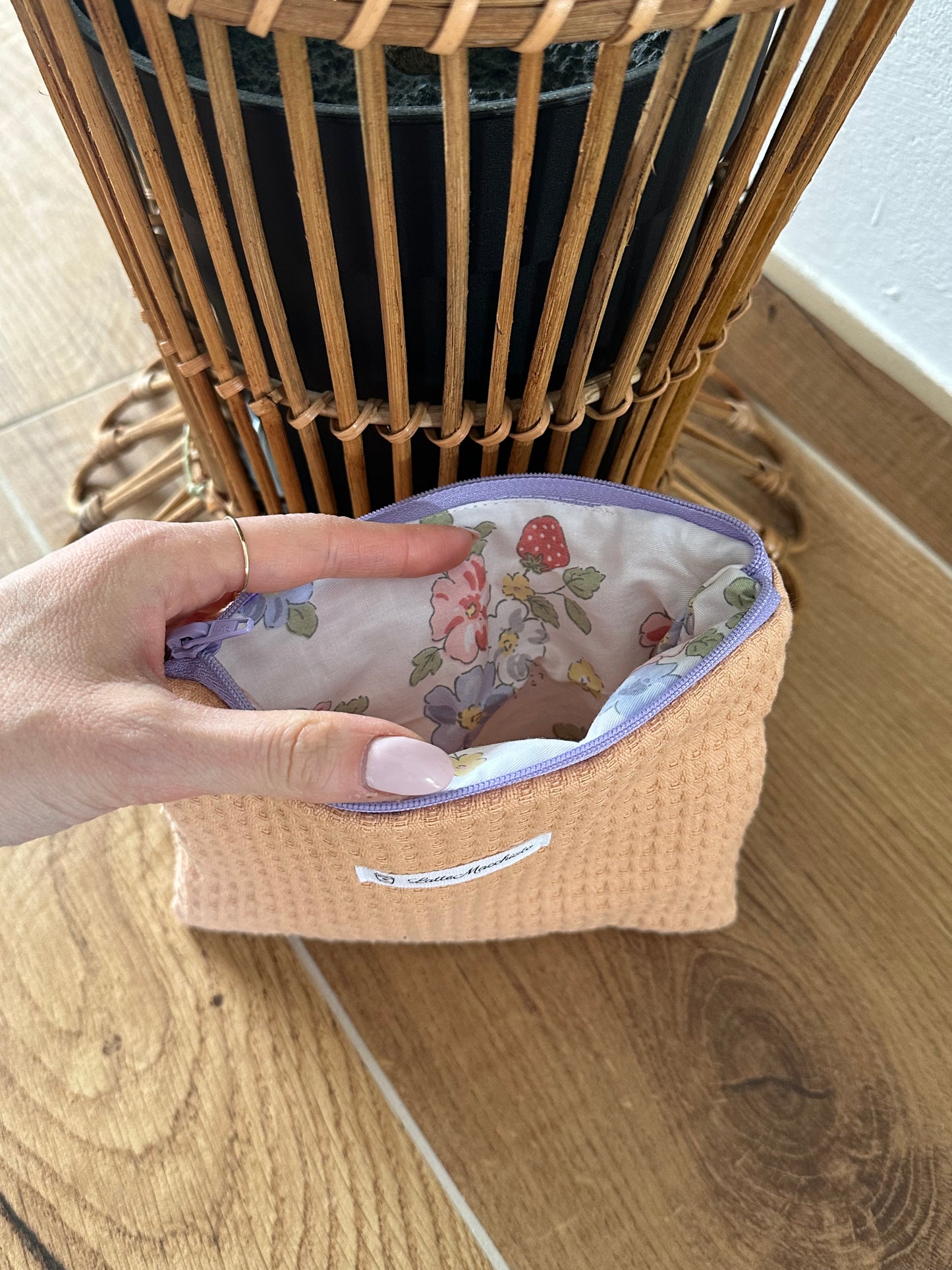 Pochette flat “waffle” salmone