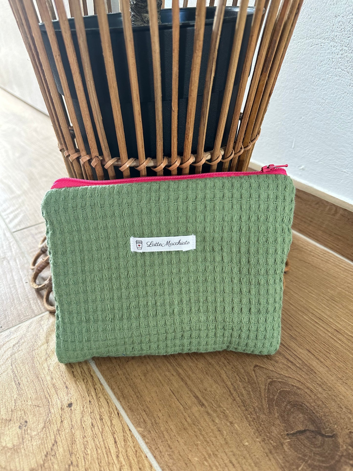 Pochette flat “waffle“ verde militare
