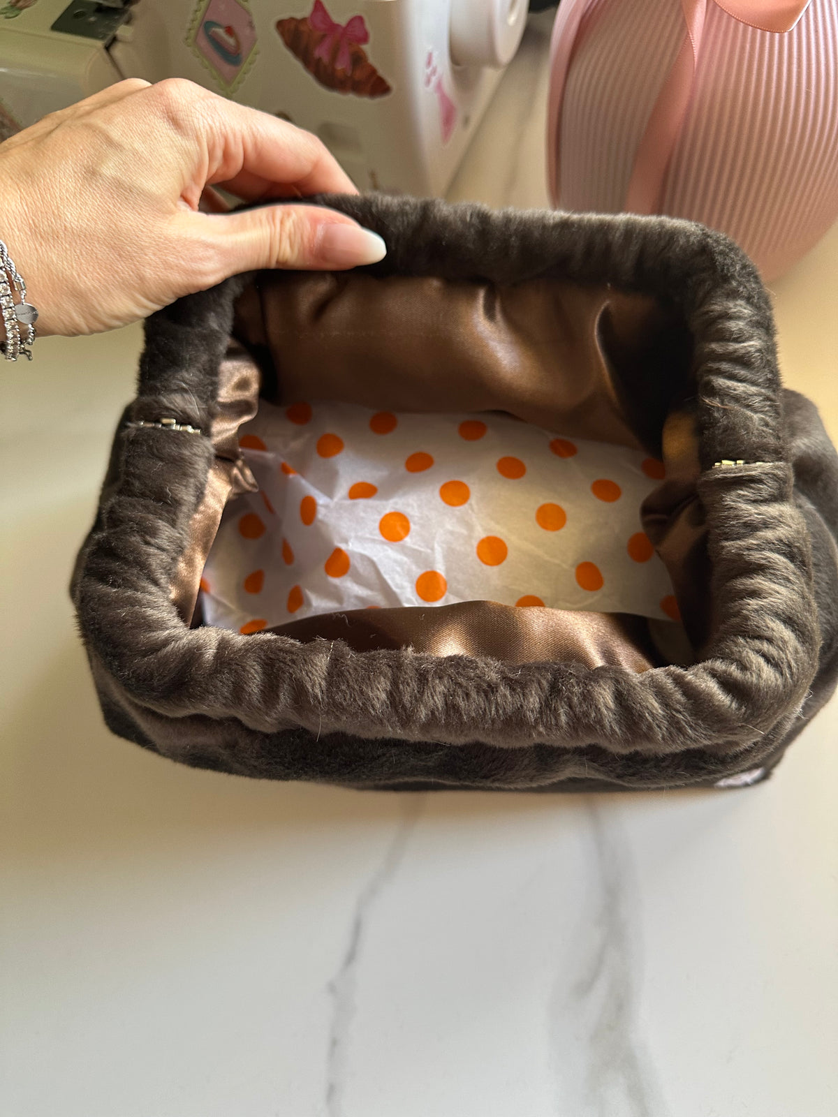 Clutch “All Day” marrone cioccolato
