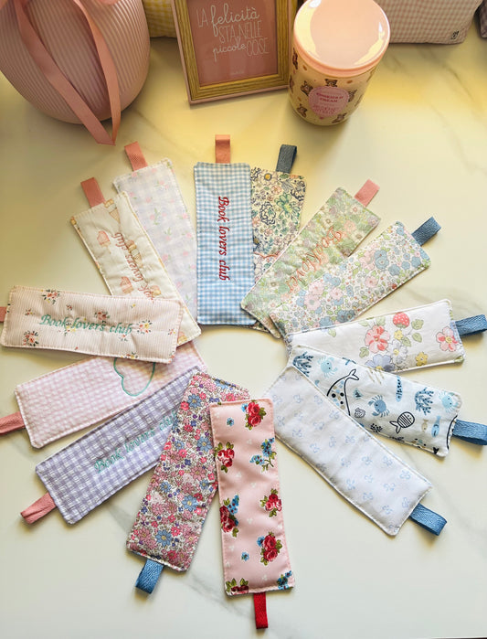 Segnalibro rose rosse