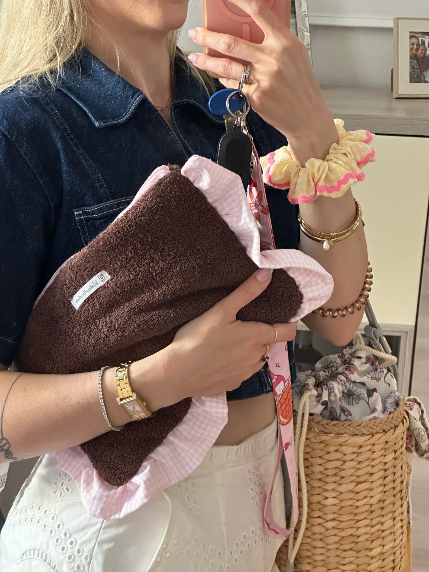 Pochette frappina spugna marrone cioccolato