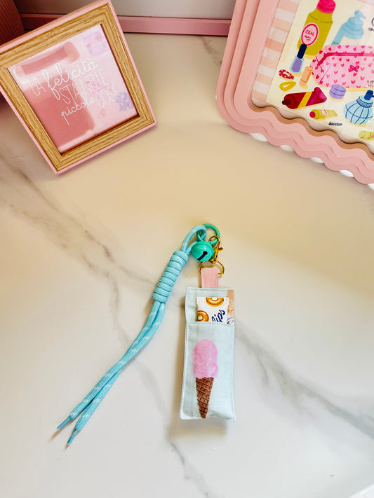 Porta lipbalm con charm