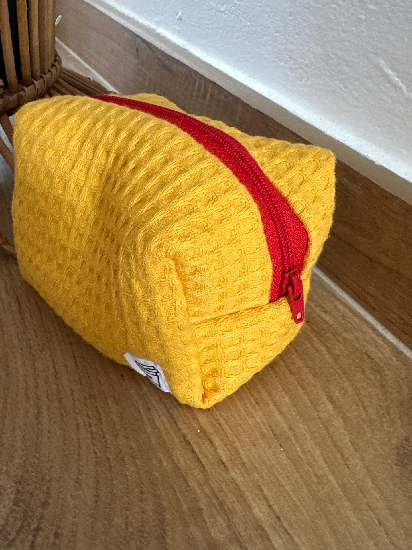 Beauty piccolo “waffle” giallo acceso