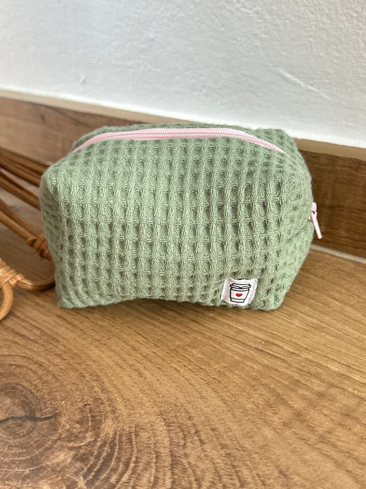 Beauty piccolo “waffle” verde oliva