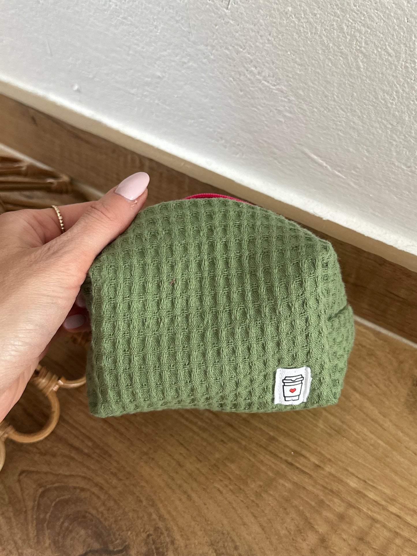 Beauty piccolo “waffle” verde militare