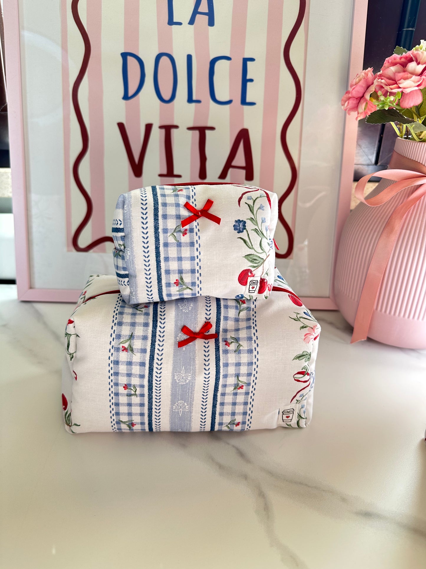 Beauty piccolo bloom blue