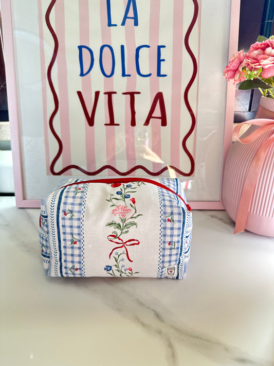 Beauty grande bloom blue