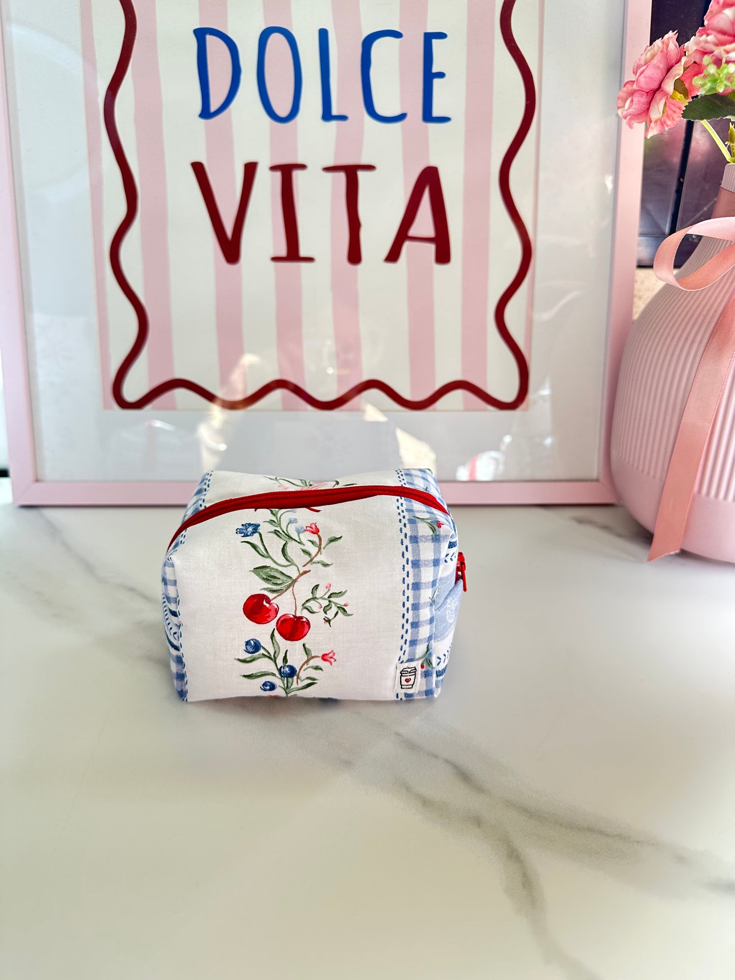 Beauty piccolo bloom blue