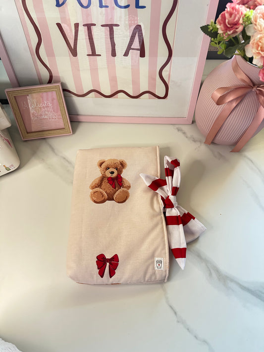 Book cover teddy bear