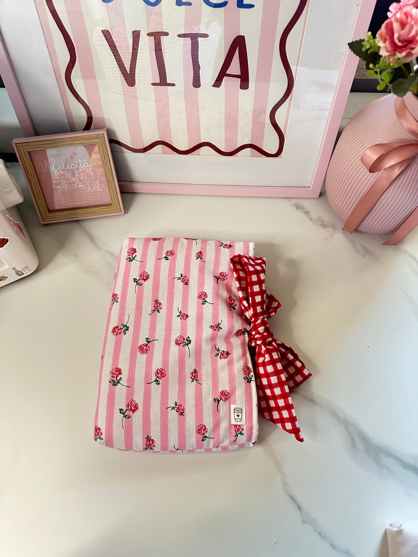Book cover rose rosse