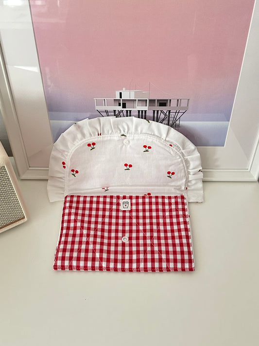 Pochette froufrou vichy red