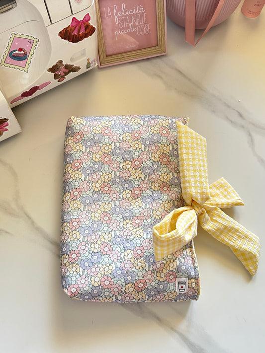 Book cover Iris
