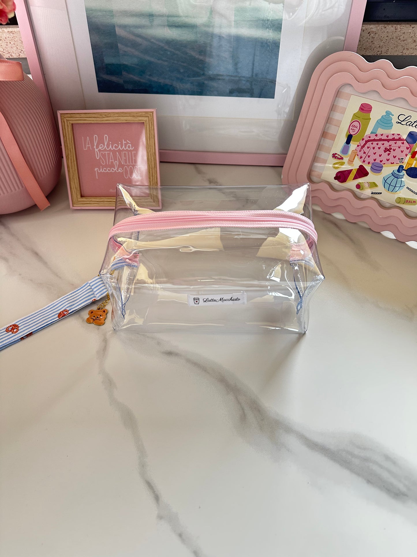 Beauty grande glassy pretzel