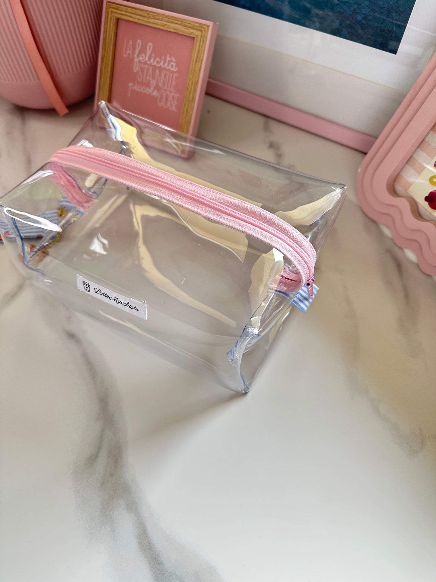 Beauty grande glassy pretzel