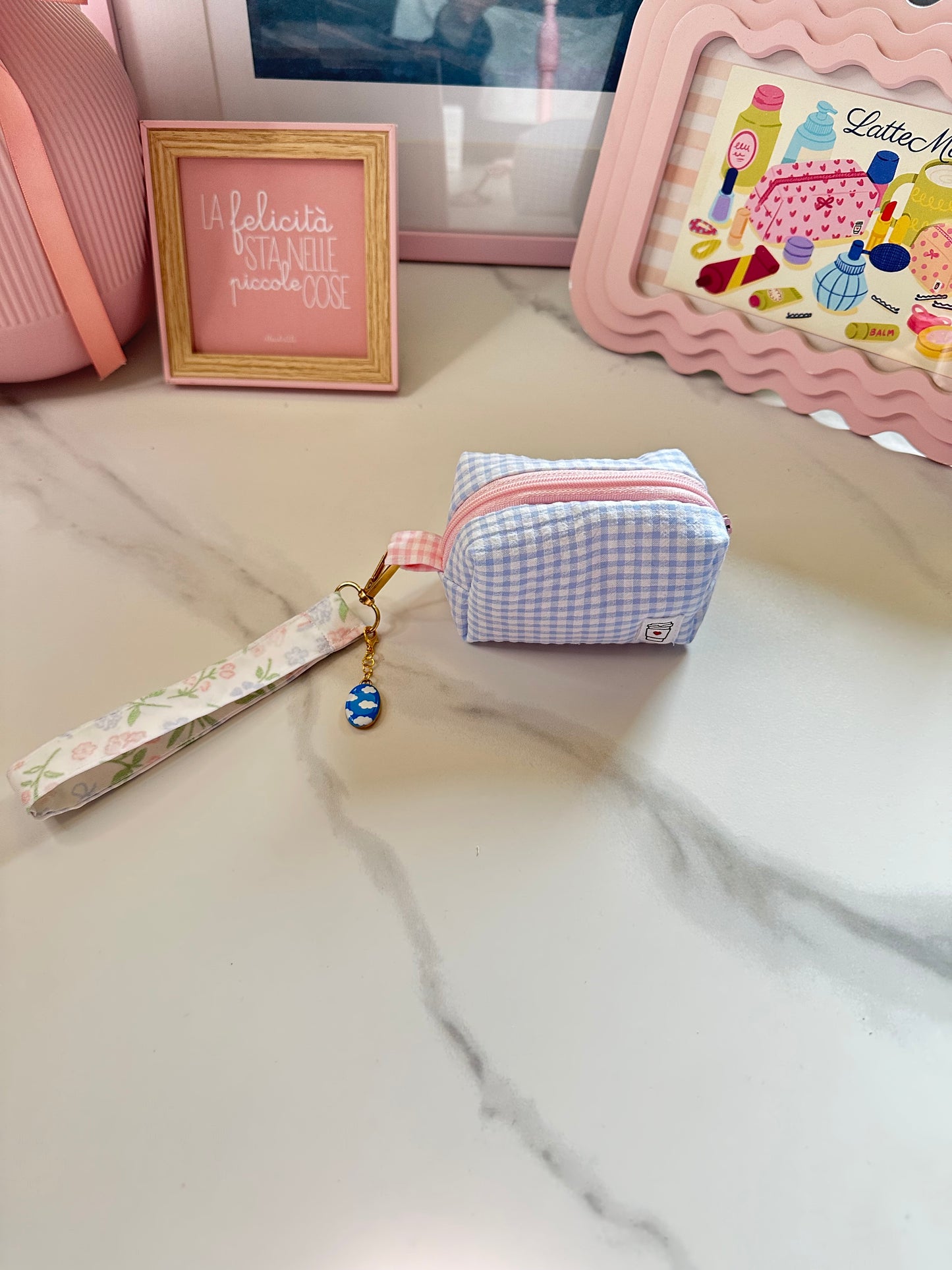 Portachiavi mini beauty azzurro con nuvolette