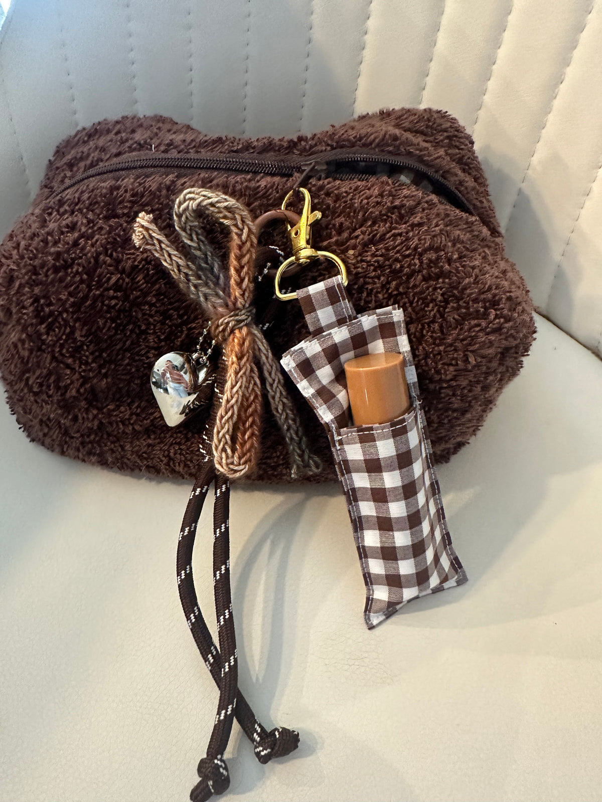 Porta lipbalm con charms (Copia)