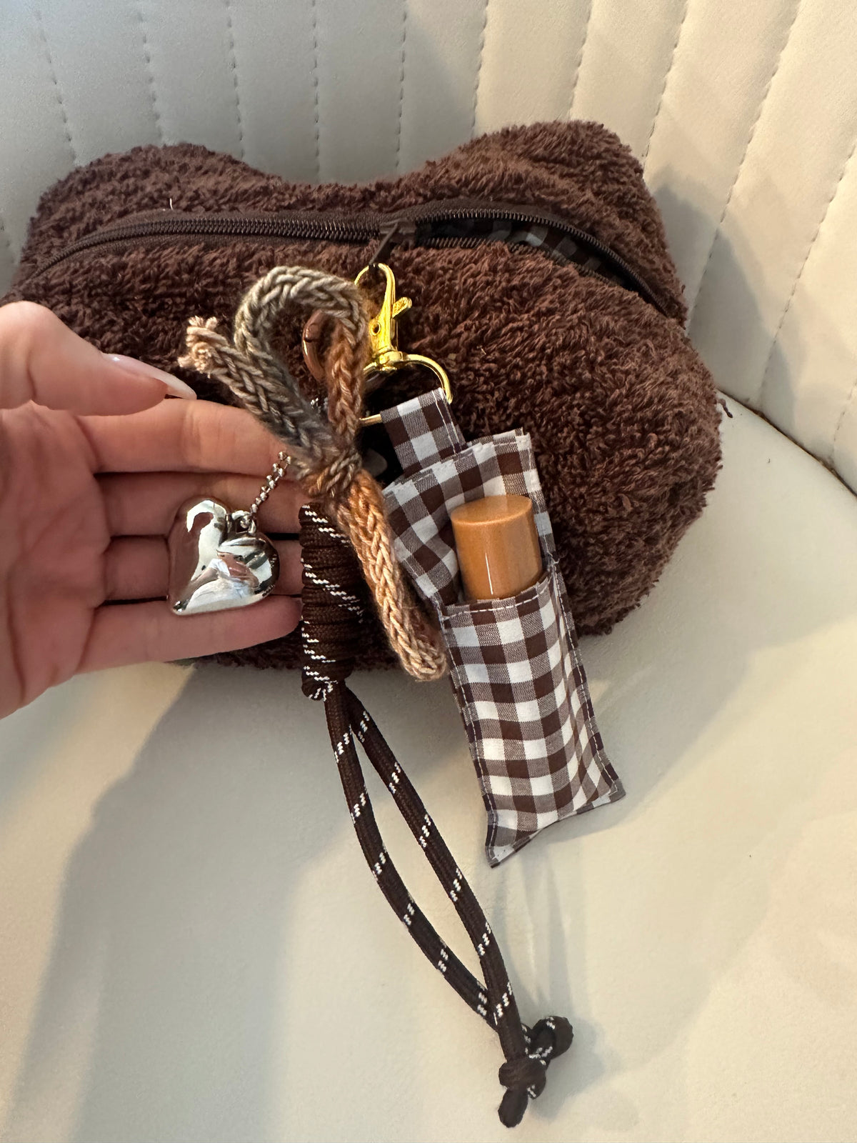 Porta lipbalm con charms (Copia)