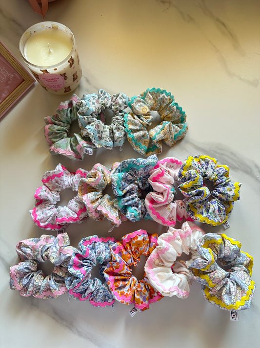 Scrunchies iris
