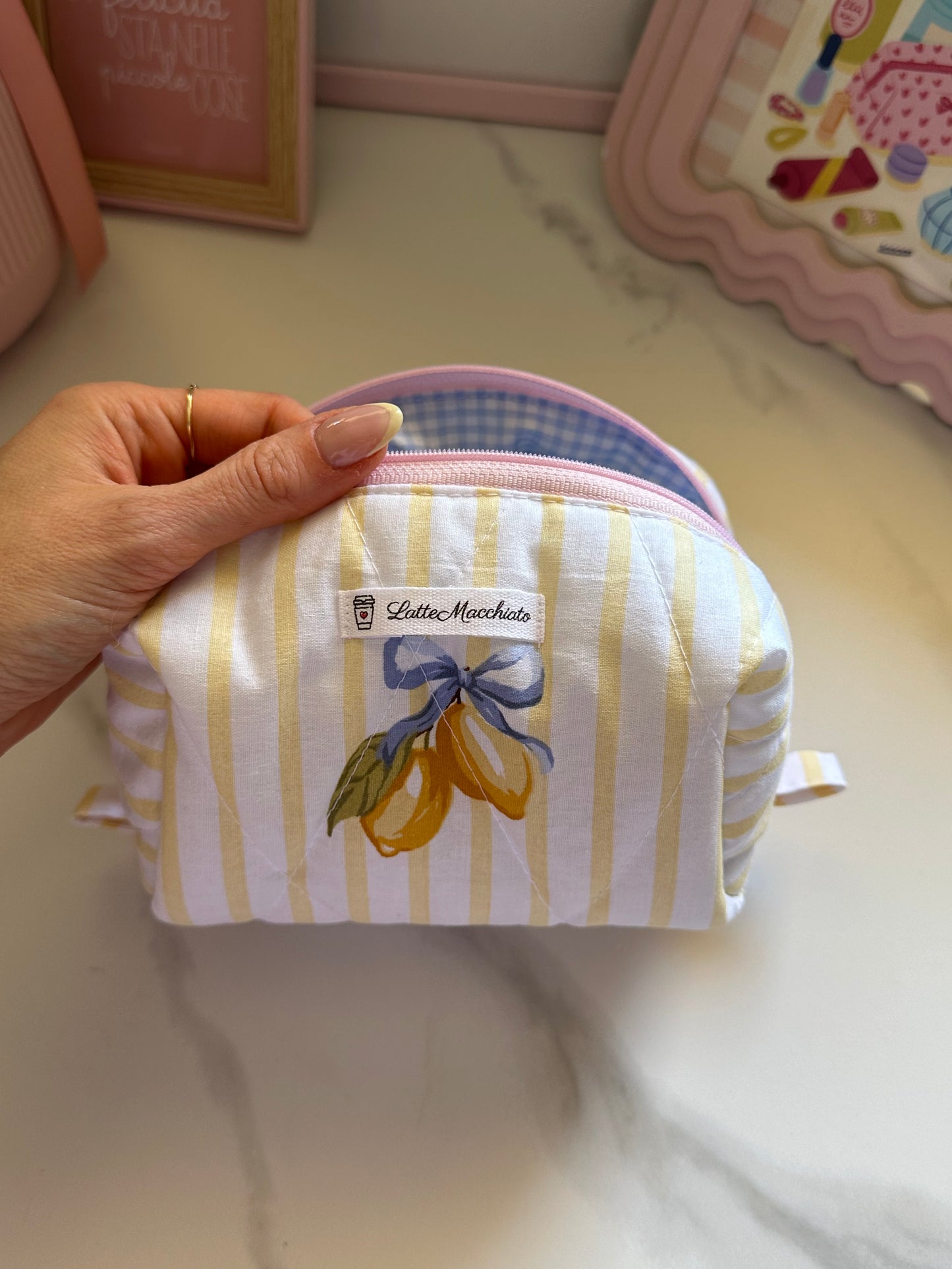 Beauty piccolo a scomparti limoncino